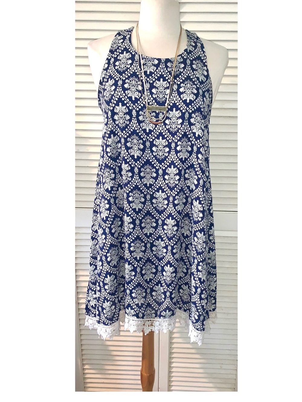 Everleigh Navy Blue and White Crocheted Dress women’s size Small